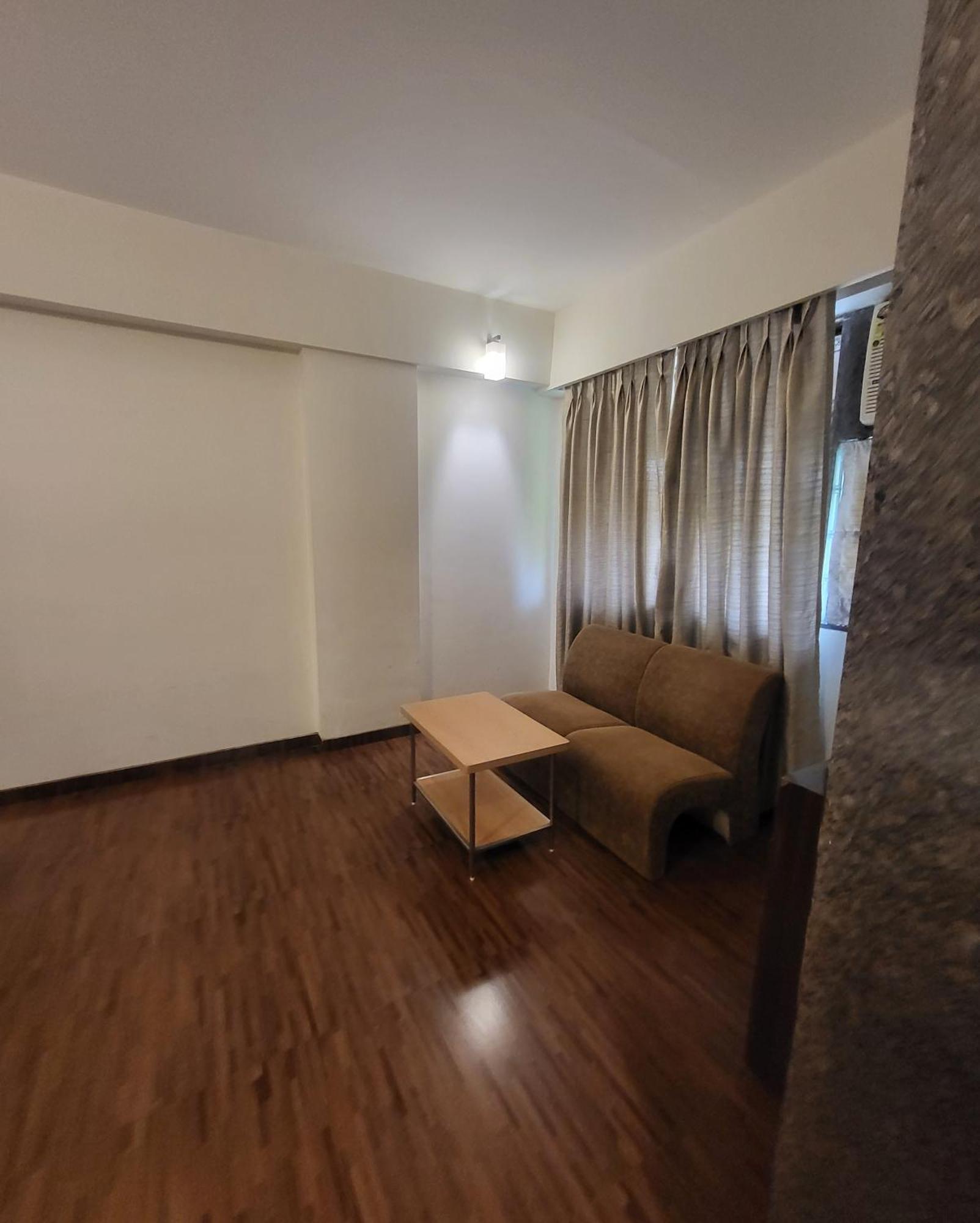Hotel Maharana Inn Chembur Мумбай Екстериор снимка